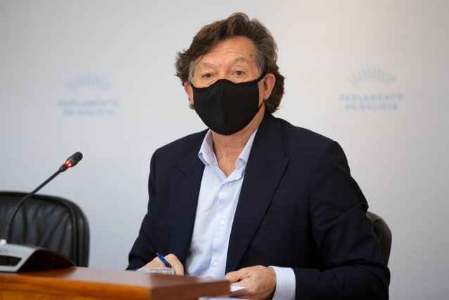El secretario xeral para o Deporte, José Ramón Lete Lasa, comparece en el Parlamento de Galicia