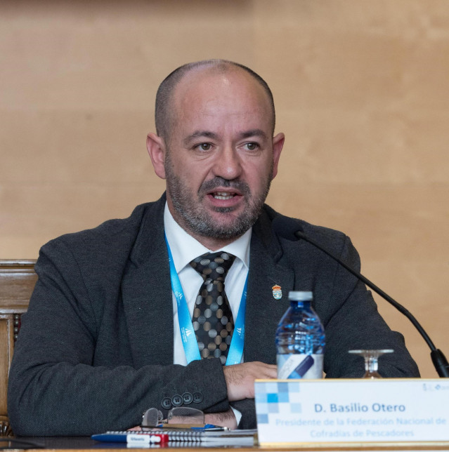 El patrón mayor de Burela, Basilio Otero, es reelegido presidente de las cofradías españolas