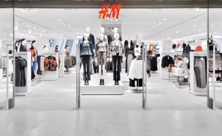 Las tiendas de H&M en Ourense, Vigo y Ferrol están en la cuerda floja y cerca del cierre, alerta CIG