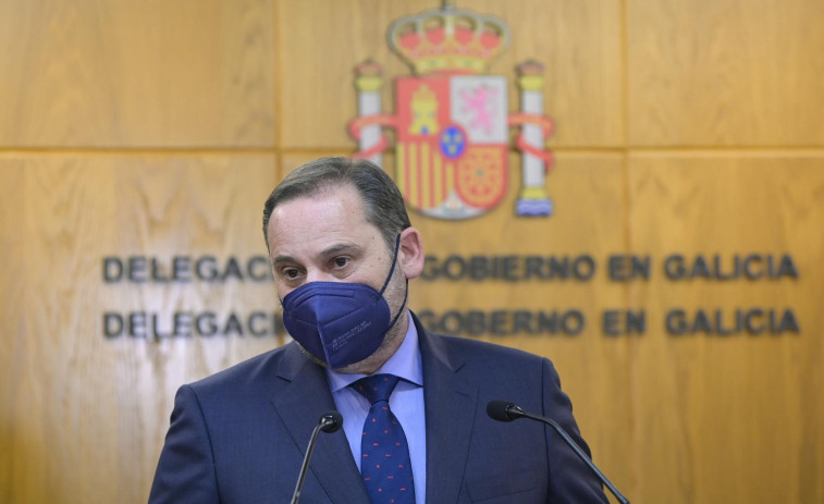 El ex-ministro Ábalos promete denunciar a The Objective tras vincularlo con la prostitución