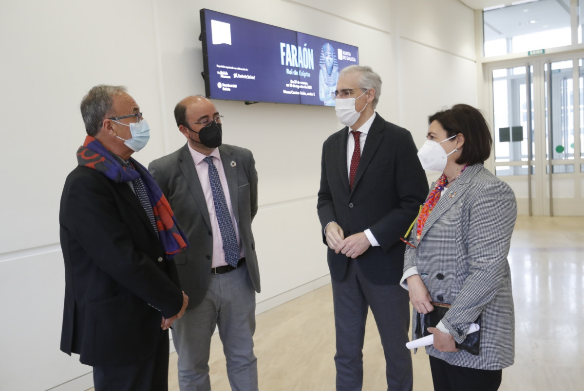 Conde en la inaguraciu00f3n de Viratec