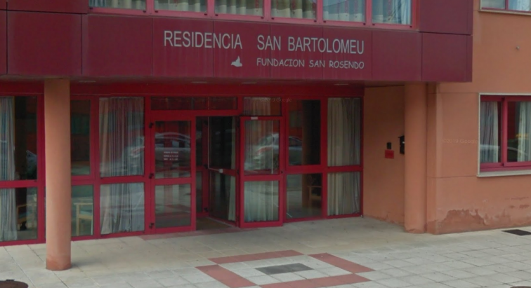 Concepción lleva ya tres meses enterrada en una tumba que no es suya pese las gestiones de su familia