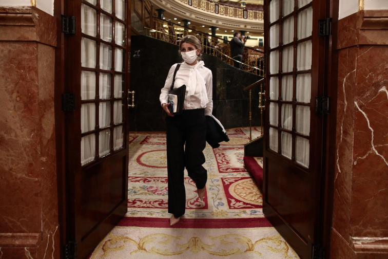 La ministra de Trabajo convoca para el 6 de mayo una nueva reunión para negociar la prórroga de los ERTE