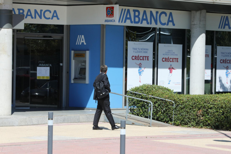 ​Estafas de phishing dejaron docenas de clientes de ABANCA con agujeros de hasta 150.000 euros o sin ahorros