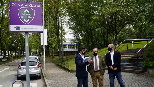 El rector y el gerente de la USC recorren el campus sur