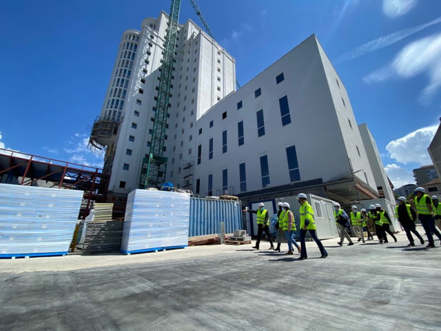 Magistrados y representantes de la Xunta visitan la Ciudad de la Justicia de Vigo