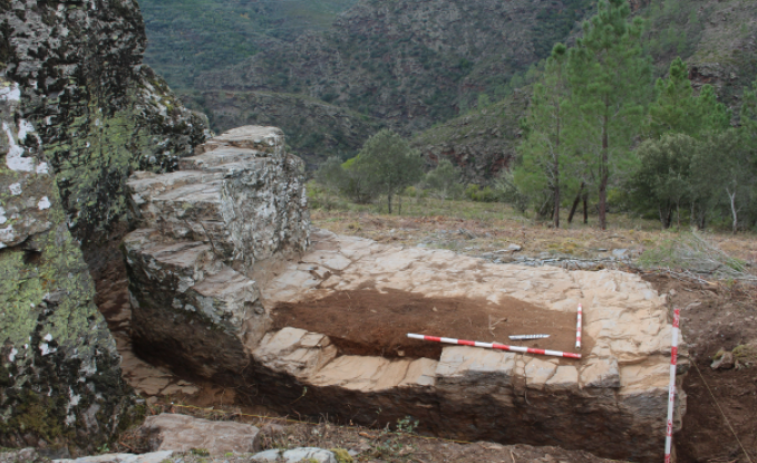 Vídeo: O Castrillón, un castro recién excavado, revela que no fue ocupado por los romanos y 2.000 años de antigüedad