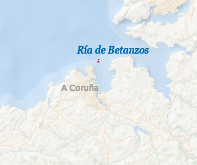 Zona en la que Salvamento Marítimo ha remolcado una embarcación que sufrió un fallo mecánico.