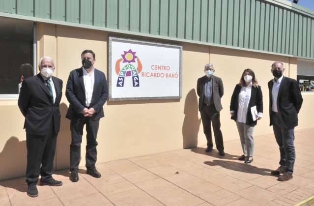 El presidente de la Diputación de A Coruña, Valentín González Formoso, visita Aspronaga