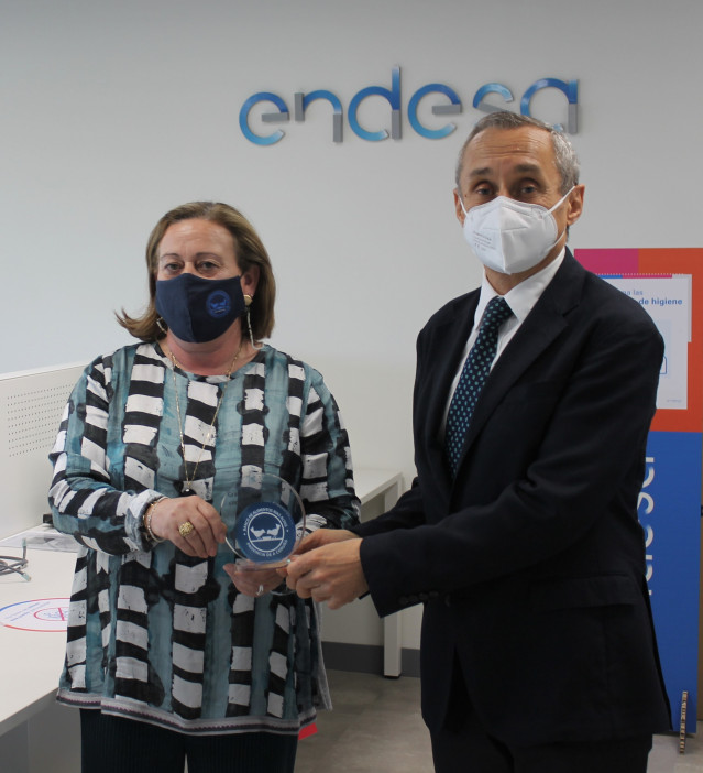 Endesa dona al Banco de Alimentos Rías Altas 25.000 euros para adquirir productos de primera necesidad para A Coruña