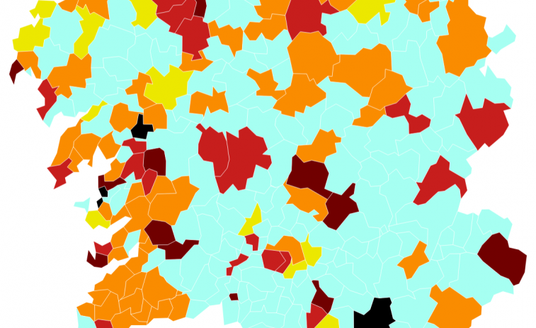 Covid municipios: Ferrol sube a riesgo medio, mejora Marín, y fuerte ascenso en Oleiros y Santiago