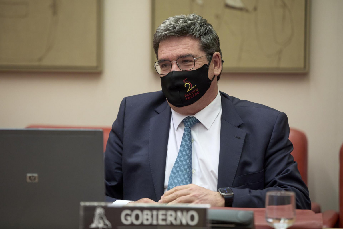 El ministro de Inclusión, Seguridad Social y Migraciones, José Luis Escrivá, comparece en la Comisión de Pacto de Toledo, en el Congreso de los Diputados, a 12 de abril de 2021, en Madrid (España). El ministro de Seguridad Social comparece hoy en esta com