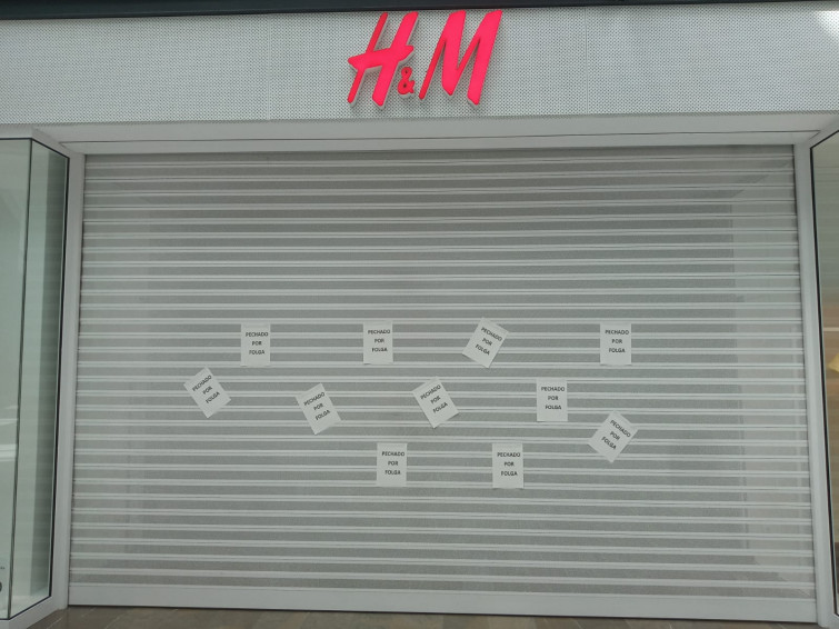 H&M anuncia que mantendrá abierta su tienda de Ourense y que trasladará la de Vigo a otro emplazamiento