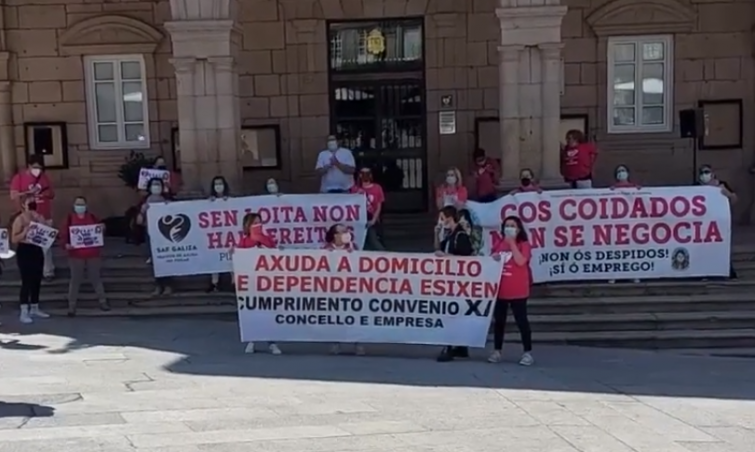 (VÍDEOS) Manifestación masiva en Ourense contra la precariedad y las privatizaciones de los trabajadores de ayuda domiciliaria