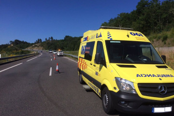 Ambulancia accidente tráfico