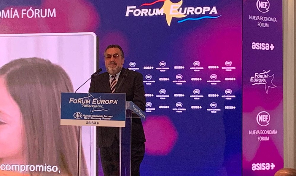 Miguel Carballeda anunciando la WBS2021