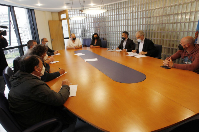 Reunión de Conde con comités de Navantia