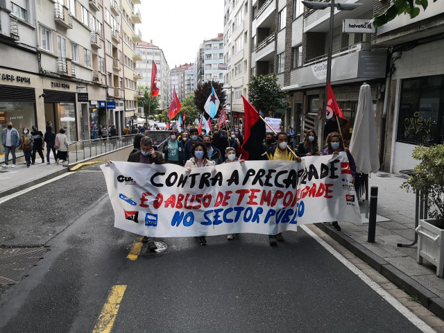 Marcha de empleados públicos por Santiago de Compostela