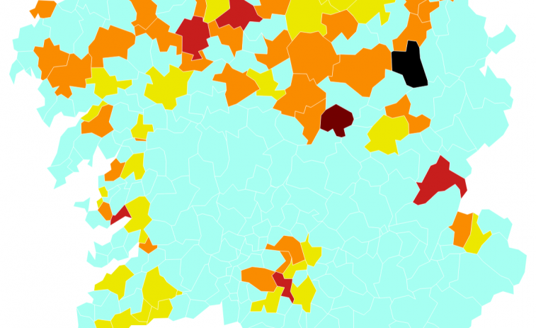 Covid municipios: Santiago pierde una nueva normalidad en la que ya está casi toda la provincia de Ourense