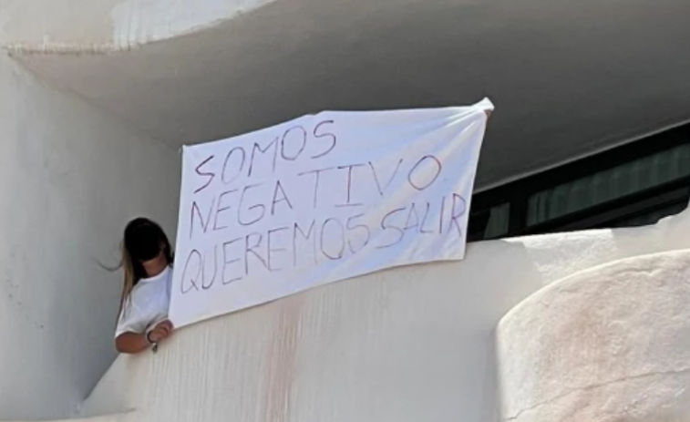 Estudiantes dieron negativo en Mallorca y positivo al volver a Galicia, relata uno de los contagiados