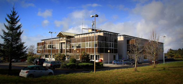 Archivo - Centro de Radio Televisión Española (RTVE) en Galicia, en Santiago de Compostela.