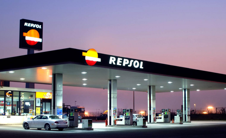 Repsol se libra de una multa por pactar precios con gasolineras de Lugo