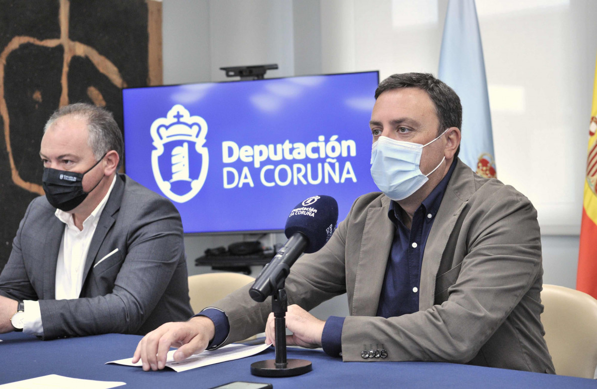 El presidente de la Diputación de A Coruña, Valentín González Formoso, en la presentación de los planes de ayuda para la creación de empleo
