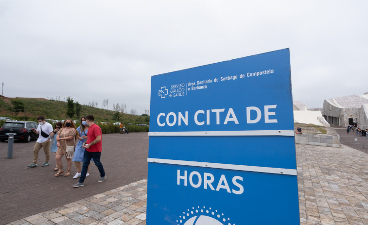 Nuevo turno de autocitas para vacunarse contra el covid en Galicia con 50.000 plazas la próxima semana