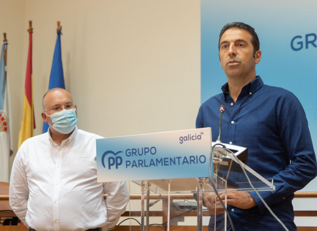 Rueda de prensa del PPdeG sobre el cierre de entidades financieras en el rural