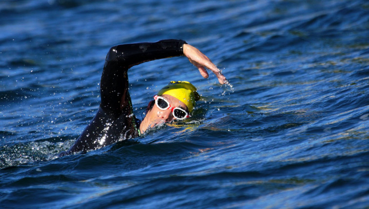 Triple Corona Illas Atlánticas 2021: Nadando 23 kilómetros por la Rías de Arousa entre Ons y Combarro