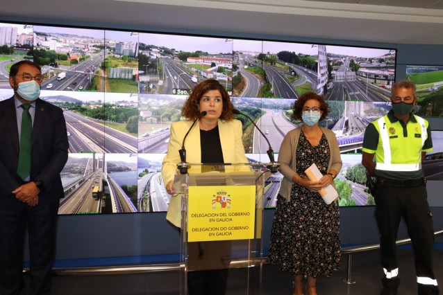 La subdelegada del Gobierno, María Rivas, junto a responsables de tráfico, presentan el balance de accidentes este verano