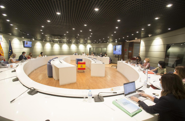 Representantes de Trabajo, CCOO, UGT, CEOE y Cepyme