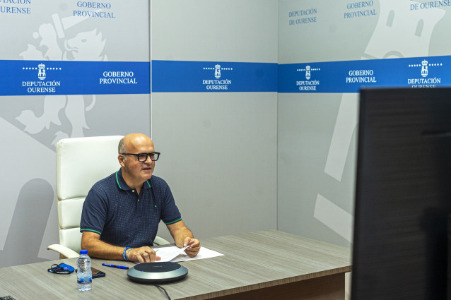 El presidente de la Diputación de Ourense, Manuel Baltar, preside la junta de gobierno provincial.
