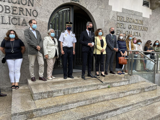 Concentración de repulsa por el crimen machista en A Coruña