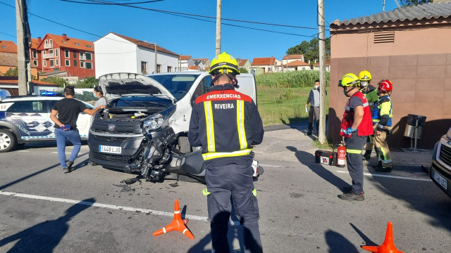 Accidente de tráfico en Ribeira (A Coruña).
