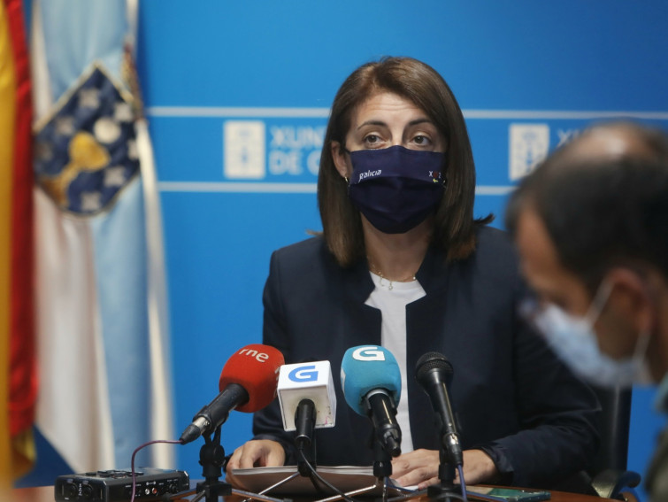 La Xunta llevará a los tribunales la prohibición de cazar lobos, que podría dejar sin ayudas a los ganaderos