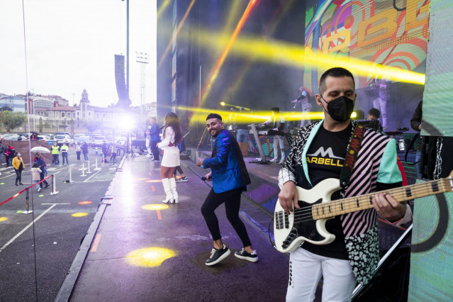 Archivo - Prueba piloto de verbenas en fiestas en A Coruña, Galicia (España). Las cuatro provincias gallegas acogen seis verbenas a modo de prueba piloto de cara al verano y a la posible relajación de restricciones por coronavirus. Estas celebraciones que
