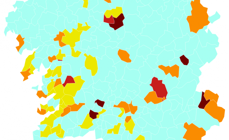 Covid municipios: crece en Santiago, Pontevedra y O Barco mientras ya baja en Foz, según datos semanales