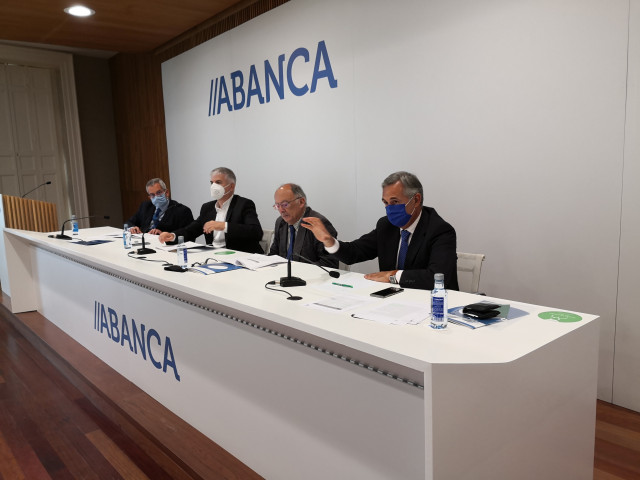 Presentación informe del Foro Económico de Galicia