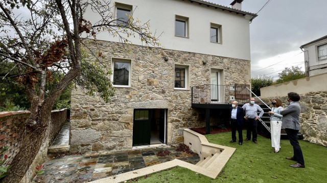 Visita de la conselleira de Medio Ambiente, Territorio e Vivenda, Ángeles Vázquez, a Pantón (Lugo).