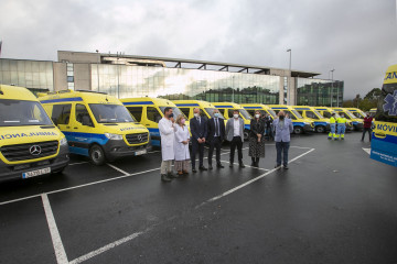 El Área Sanitaria de Santiago renueva su flota de ambulancias.