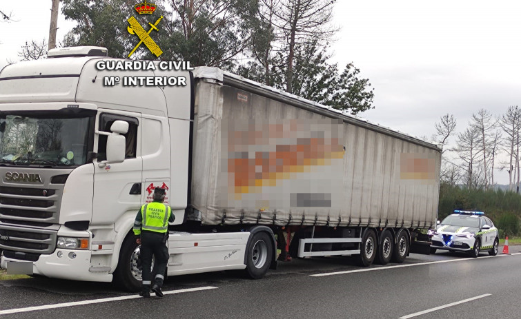 La Guardia Civil detiene al camionero que atropelló a una mujer en A Cañiza y se dio a la fuga​