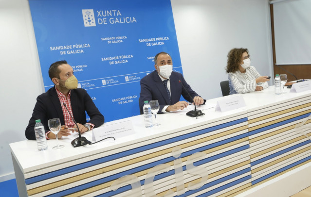 Rueda de prensa sobre la campaña antigripal y la administración de la tercera dosis contra la Covid en Galicia.G