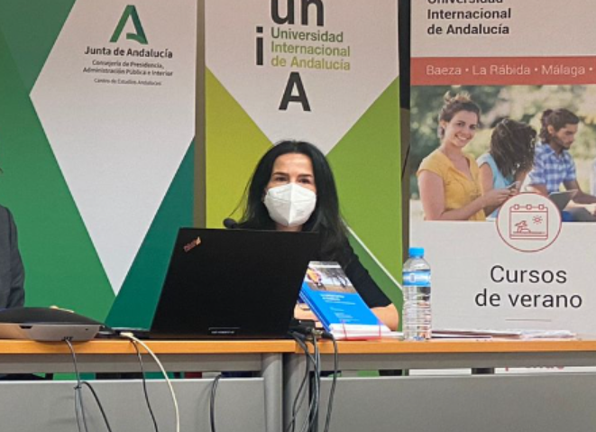 La jueza Belén Ureña Carazo en un curso del Centro de Estudios Andaluces en una imagen de esta insitutución