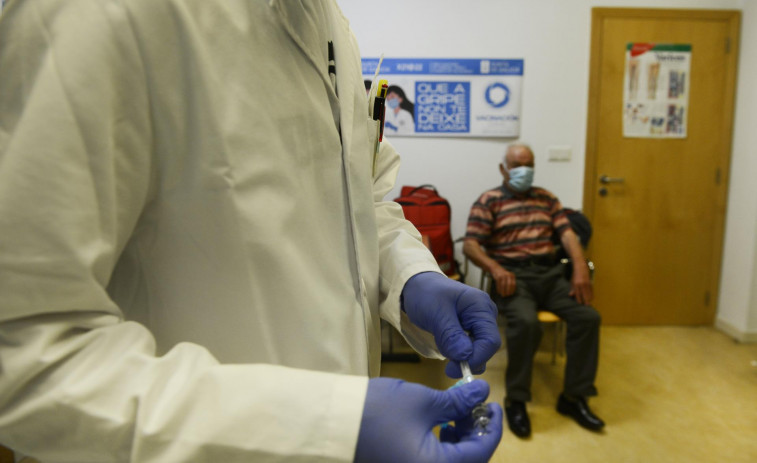 Más de la mitad de los médicos de España tiene que hacer guardias de un día seguido o más