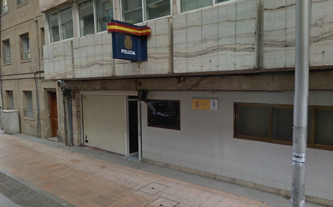 Comisaru00eda de la Policu00eda  Nacional en Pontevedra en una foto de Google Street View