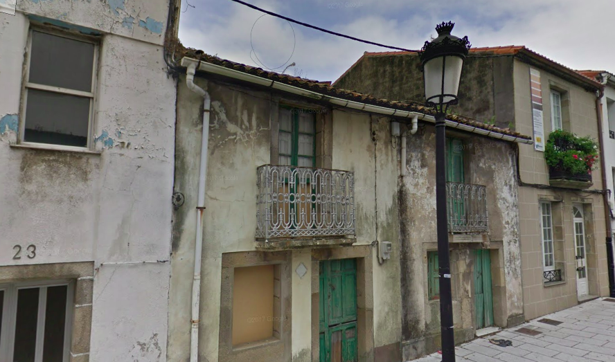 Calle Rinlo donde aparecieron los restos humanos