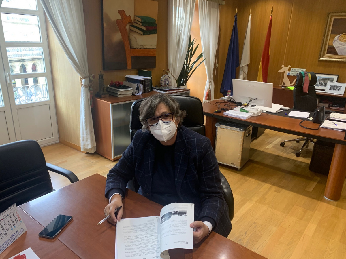 La alcaldesa de O Porriño, Eva García de la Torre, en su despacho del Ayuntamiento.