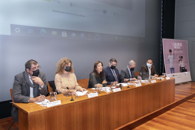 Presentación de la segunda edición de 'Talentos Inclusivos', con la presencia de la alcaldesa, Inés Rey