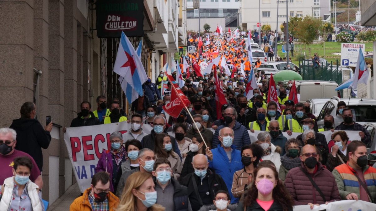 Manifestación en la huelga general en A Mariña contra el cierre de Alcoa en una foto del twitter de Ana Pontón
